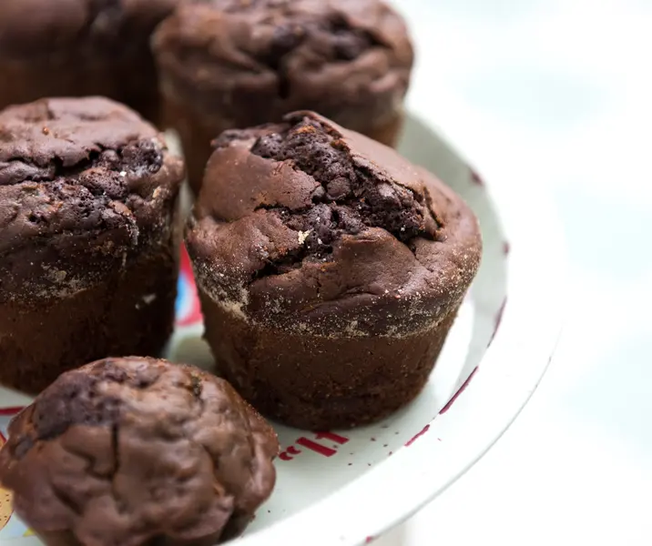 Muffins de zapallo italiano y chocolate