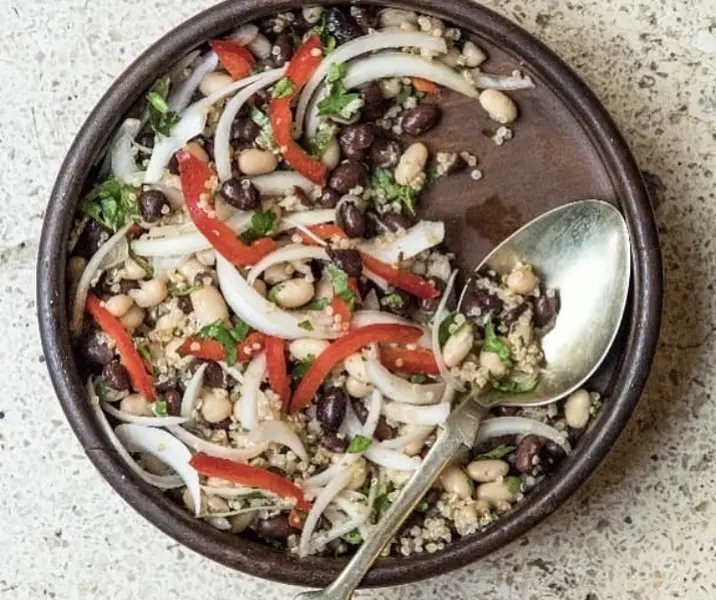 Ceviche de porotos y quínoa