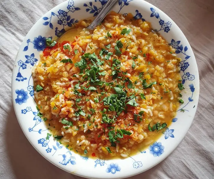 Guiso de lentejas rojas