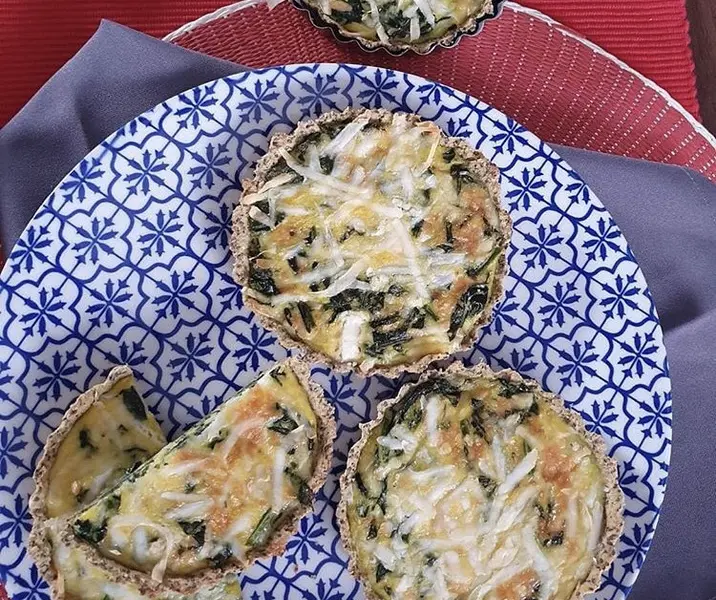 Mini quiches de espinaca y queso de cabra