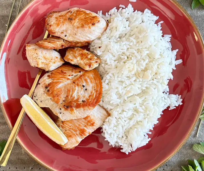 Filetitos de pavo con arroz