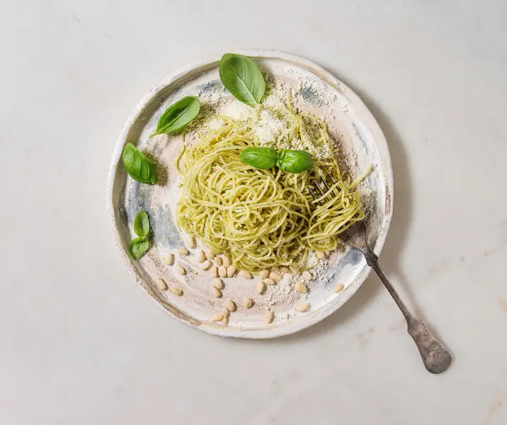 Tallarines con pesto