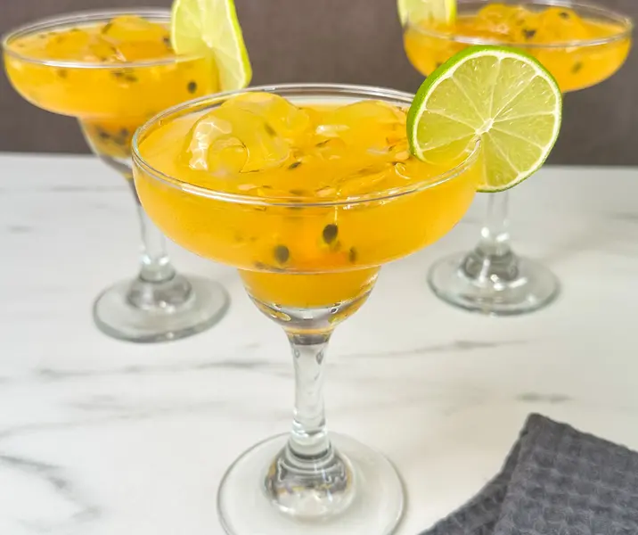 Coctel de maracuyá