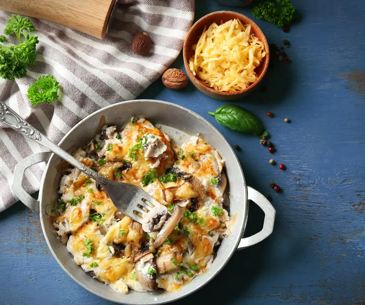 Pastel de huevo y champiñones