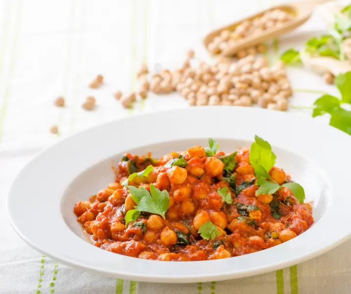 Garbanzos atomatados