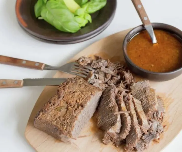 Choclillo a la olla con puré de papas