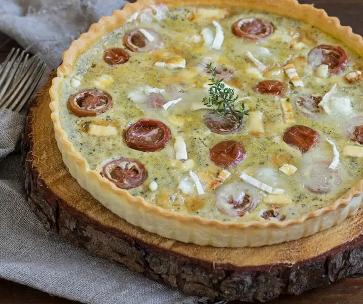 Quiche con queso de cabra y aceituna
