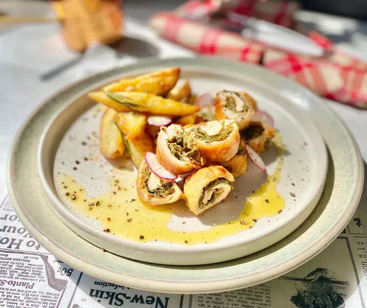 Rollitos de pavo, ricotta y rúcula