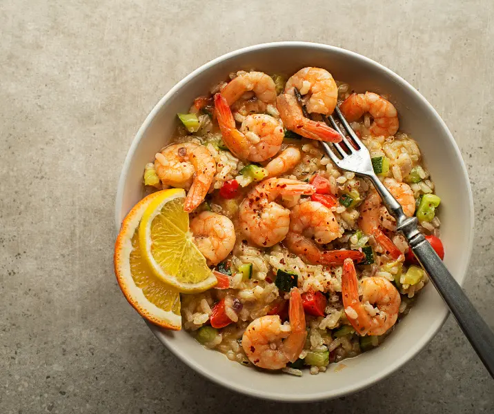 Risotto de camarones al aroma de tomate