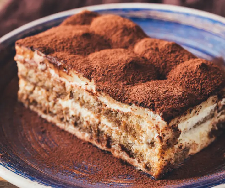 Tiramisú con leche condensada