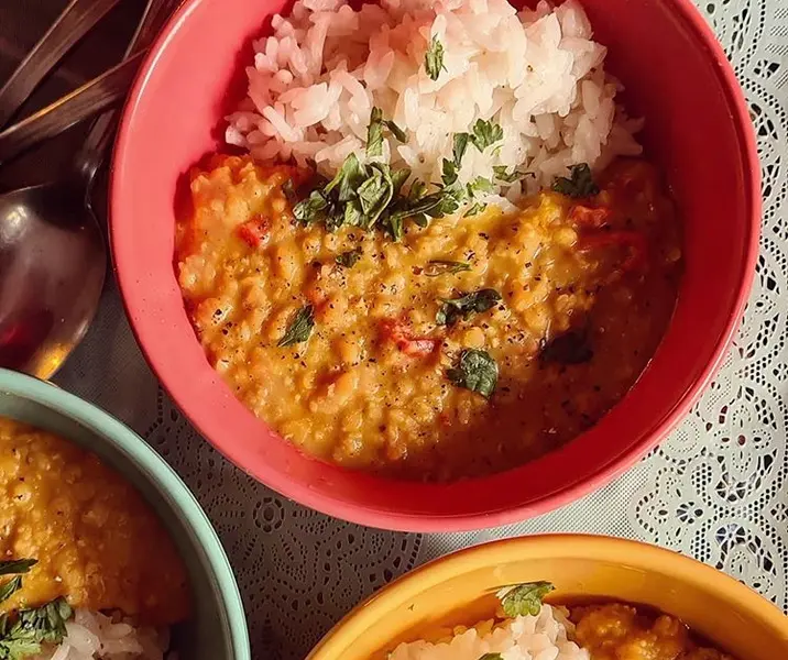 Curry de lentejas y coco fácil