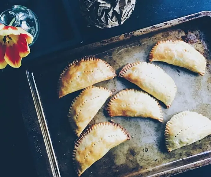 Mini empanadas de pino