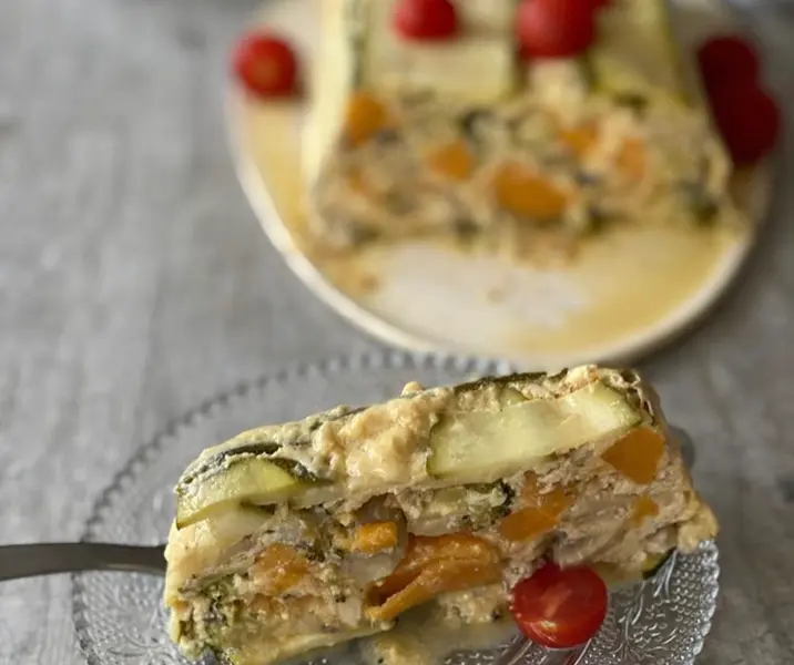 Budín de zapallo italiano, verduras y ricota
