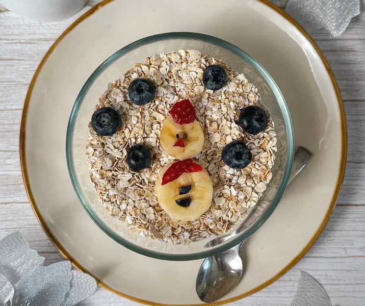 Avena navideña, monito de nieve