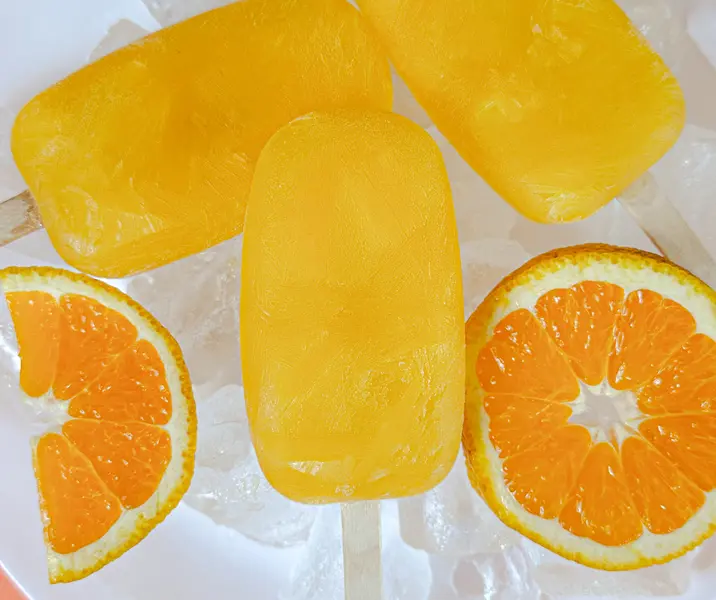 Paletas heladas de naranja