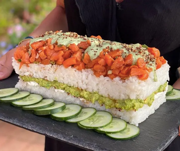 Torta de sushi