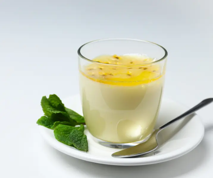 Vasitos de mousse de maracuyá