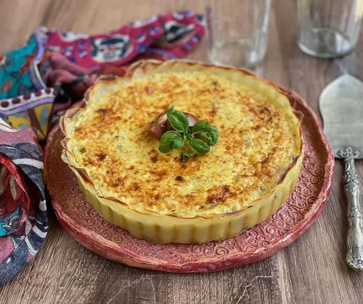 Tarta de alcachofas con masa de papa