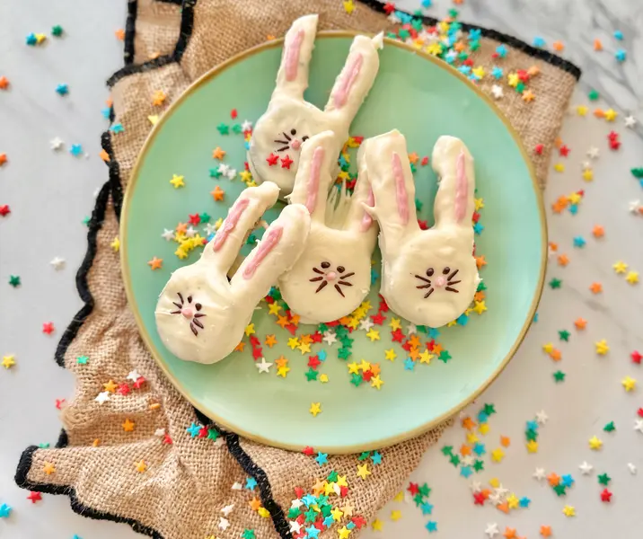 Conecookies bañados en chocolate