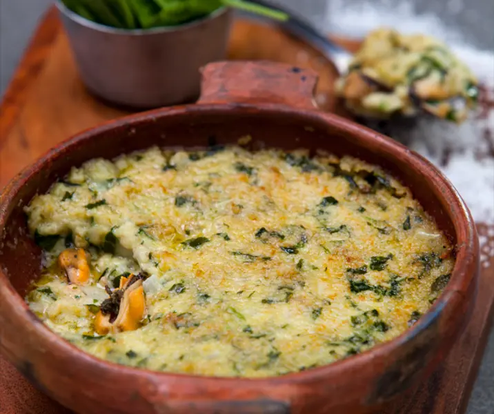 Choritos rockefeller