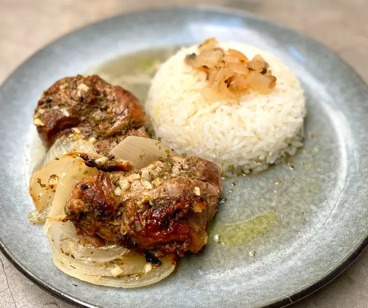 Pavo al jugo con arroz