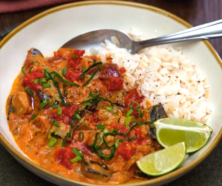 Curry de tomates y berenjenas