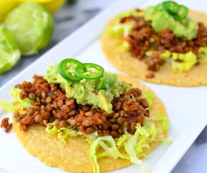 Tacos rellenos con pino de lentejas