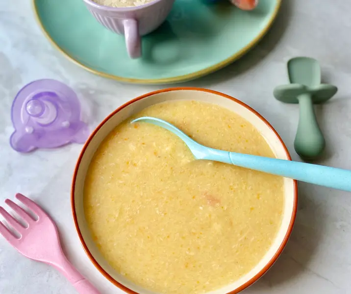 Papilla de pollo, choclo, zanahoria y apio