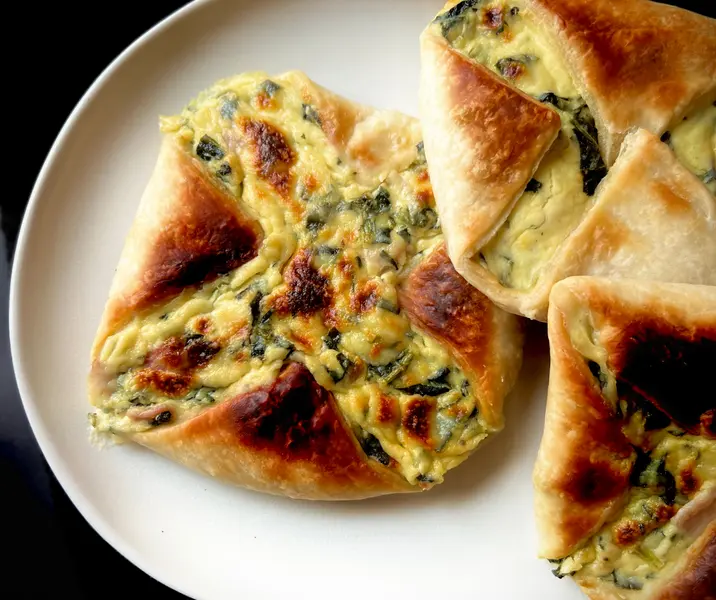 Almohaditas de espinaca y jamón campestre