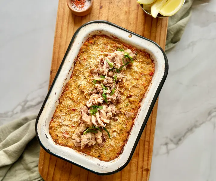 Budín de jurel con camote gratinado