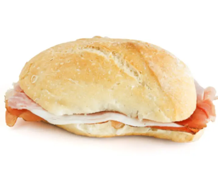 Marraqueta con jamón