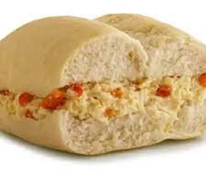 Marraqueta con ave pimentón