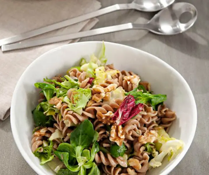 Ensalada de pasta integral thermomix