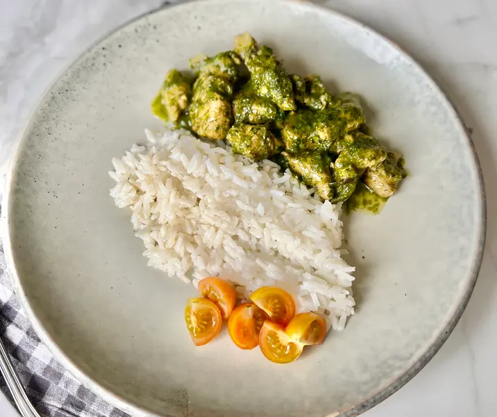 Pollo al pesto con arroz