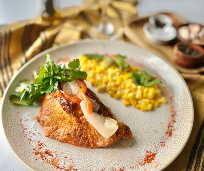 Plateada de cerdo a la cacerola con choclo a la crema