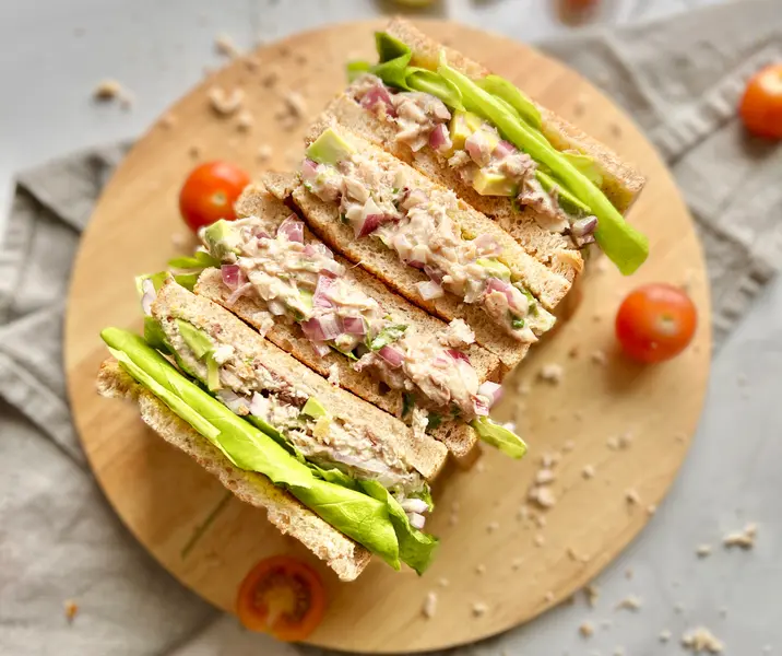 Sándwich alimonado de jurel y lechuga sin gluten