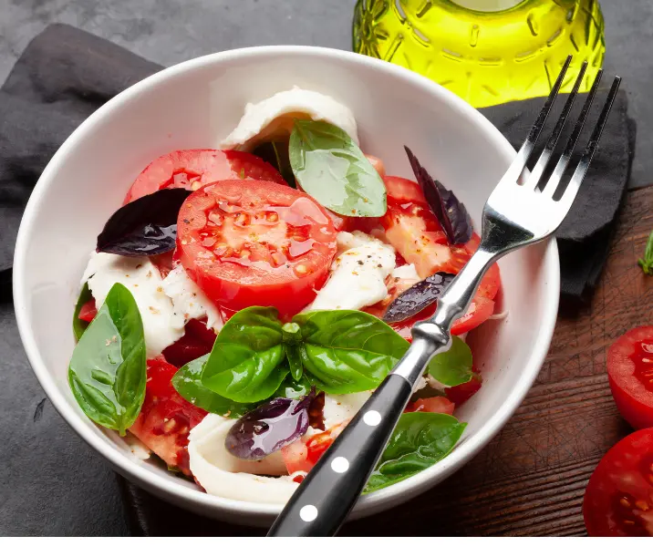 Tomate, queso fresco y albahaca sin gluten