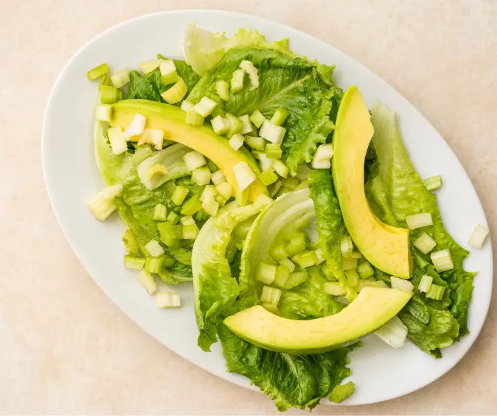 Apio, palta y lechuga sin gluten