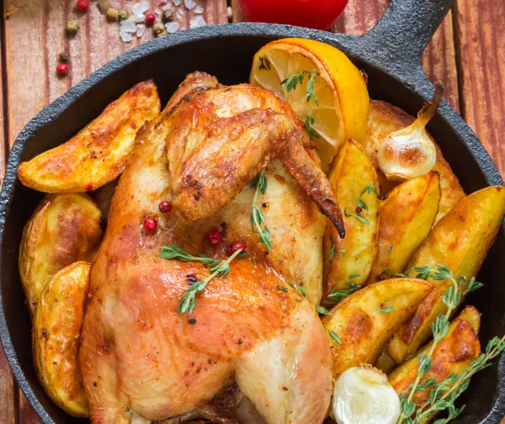 Pollo al limón con ajo y papas doradas sin gluten