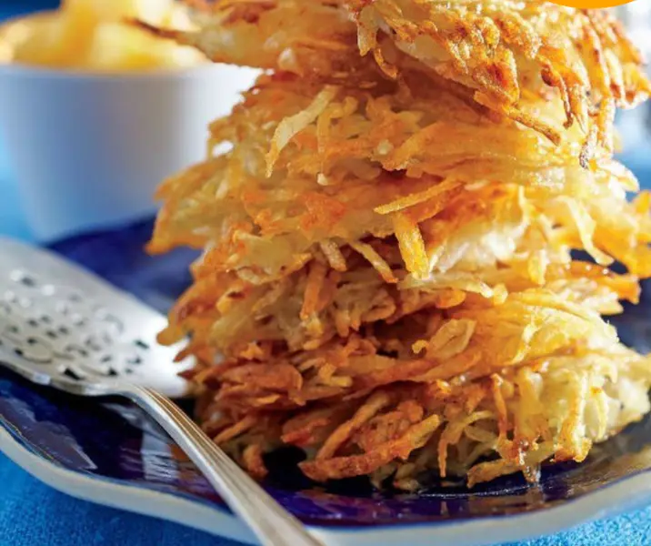 Fritos de tallarin con ensalada sin gluten