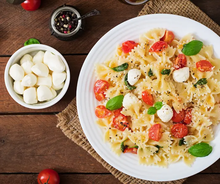 Pasta con tomate y ricotta sin gluten
