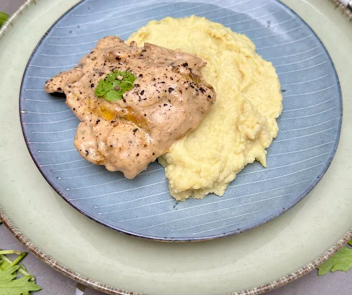 Pollo al champiñón con puré de papas sin gluten