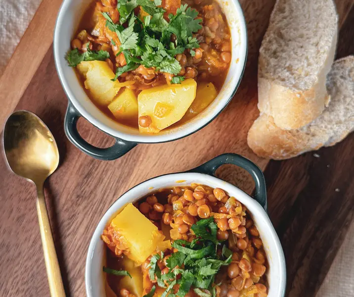 Sopa marroqui de lentejas y papas fácil