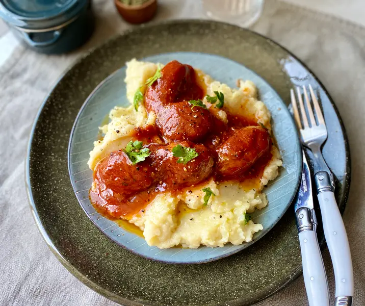 Albóndigas de pavo con salsa de tomate y puré de papas sin gluten