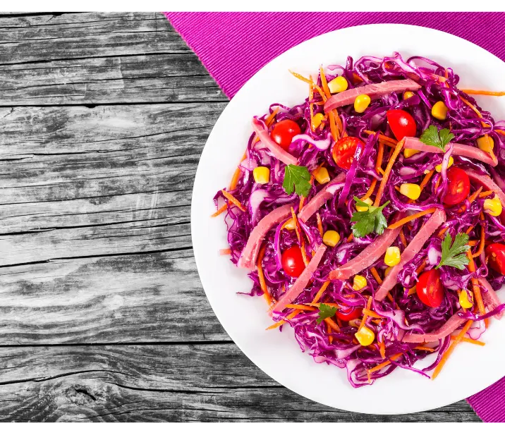 Tomate, zanahoria y repollo morado sin gluten