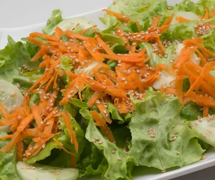 Lechuga con zanahoria maría ayuda