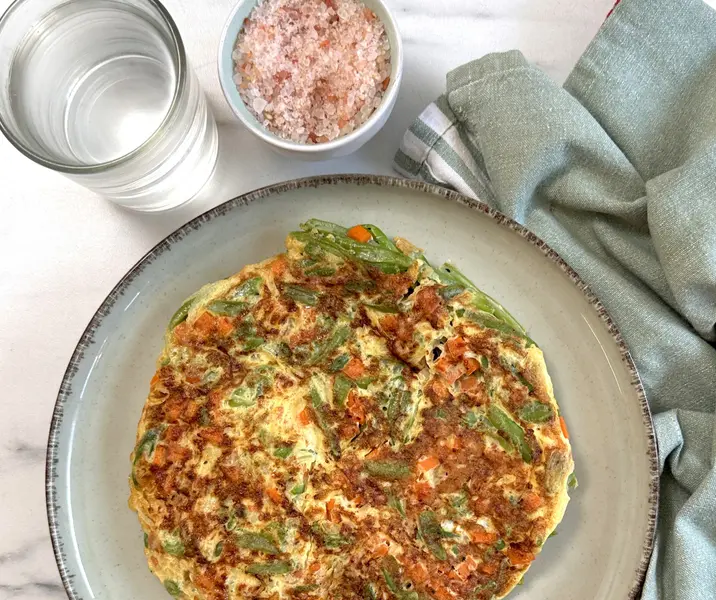 Tortilla de porotos verdes y zanahoria bbb