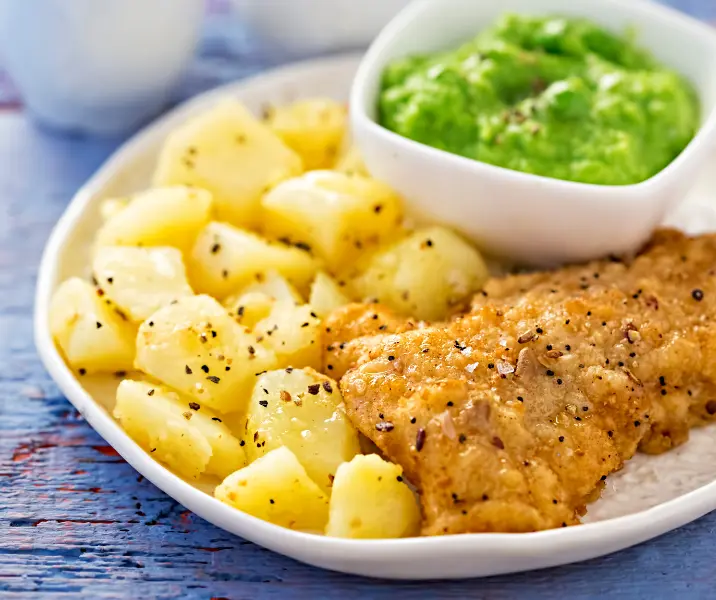 Merluza al horno con puré de papas y acelga maría ayuda