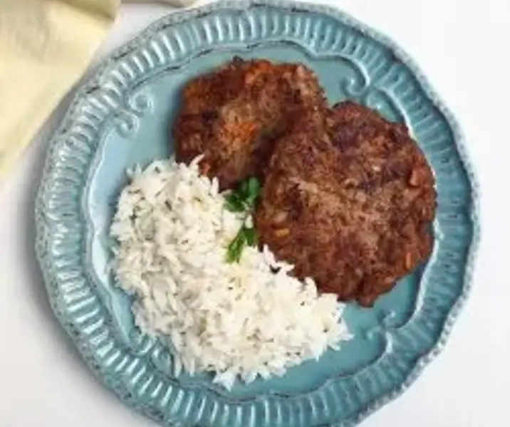 Hamburguesas caseras con arroz maría ayuda