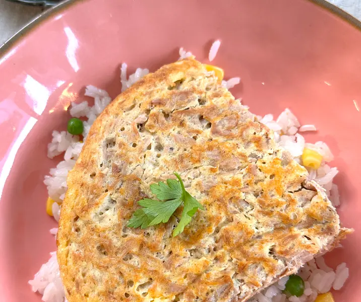 Tortilla de atún con arroz primavera bbb